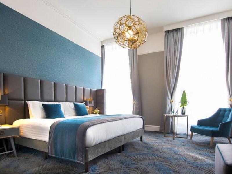Iveagh Garden Hotel Dublin Exterior photo