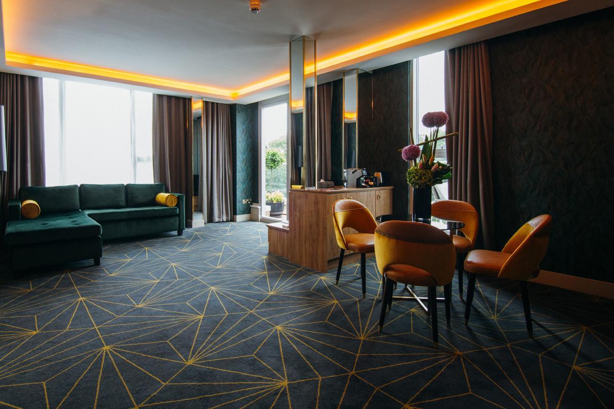 Iveagh Garden Hotel Dublin Exterior photo