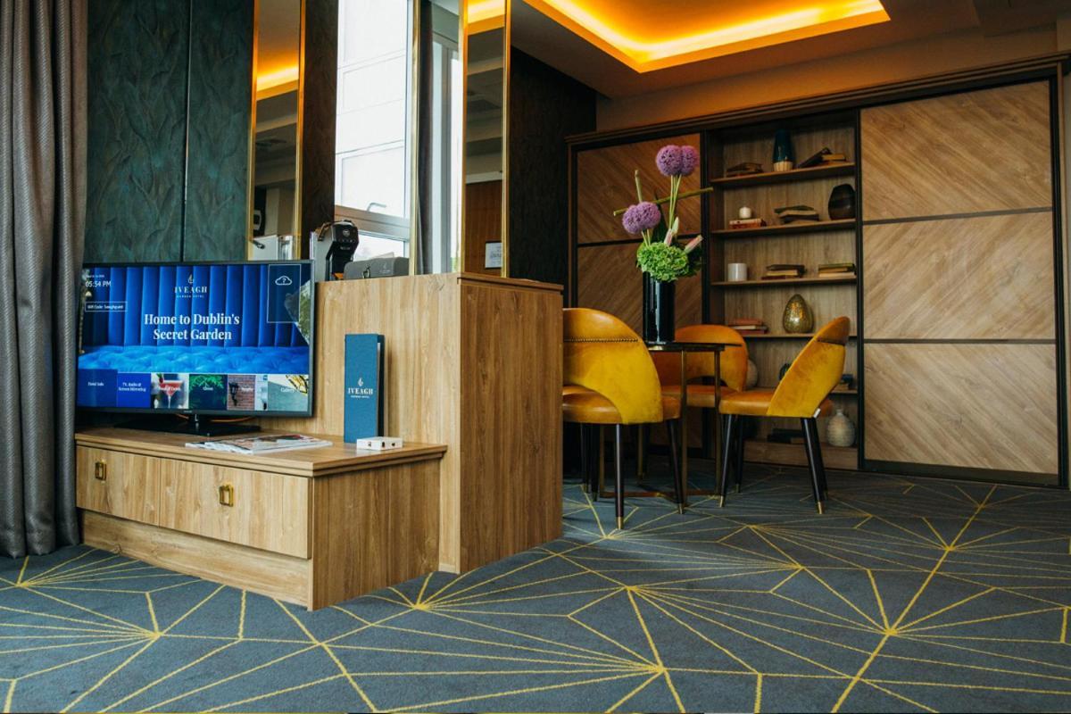 Iveagh Garden Hotel Dublin Exterior photo